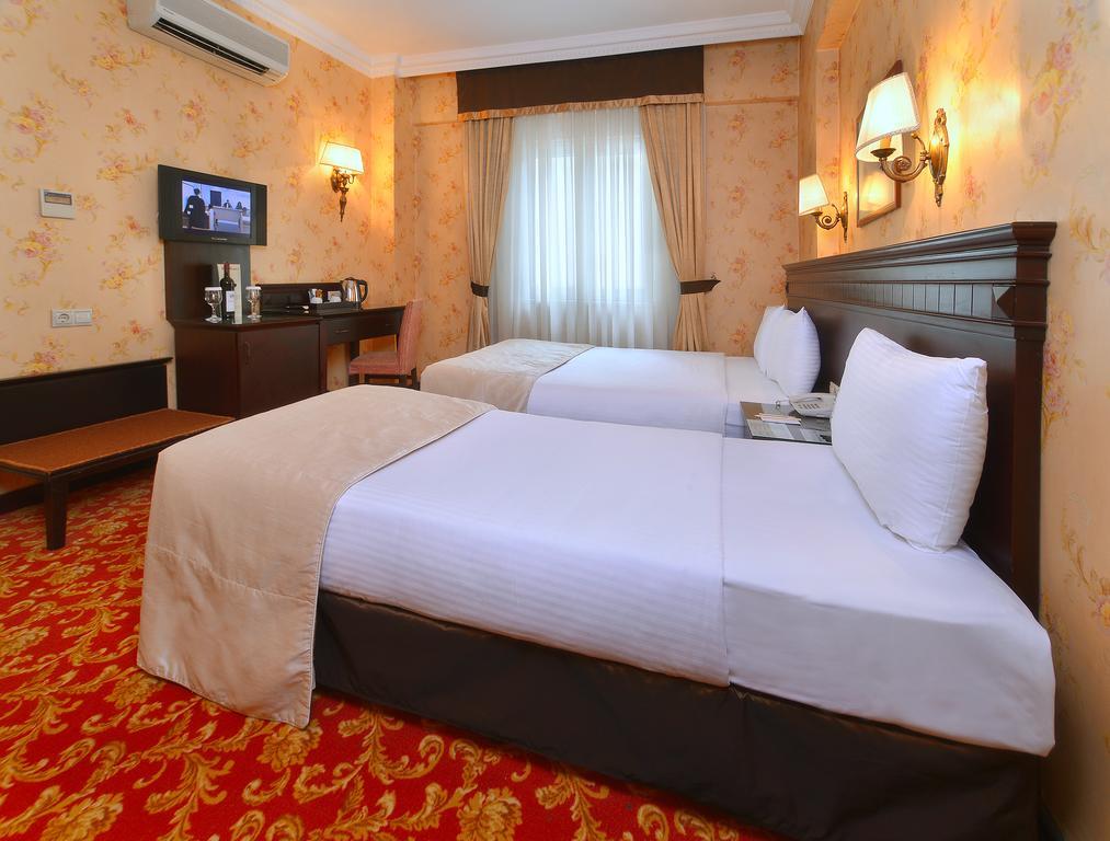佩拉玫瑰酒店 伊斯坦布尔 客房 照片